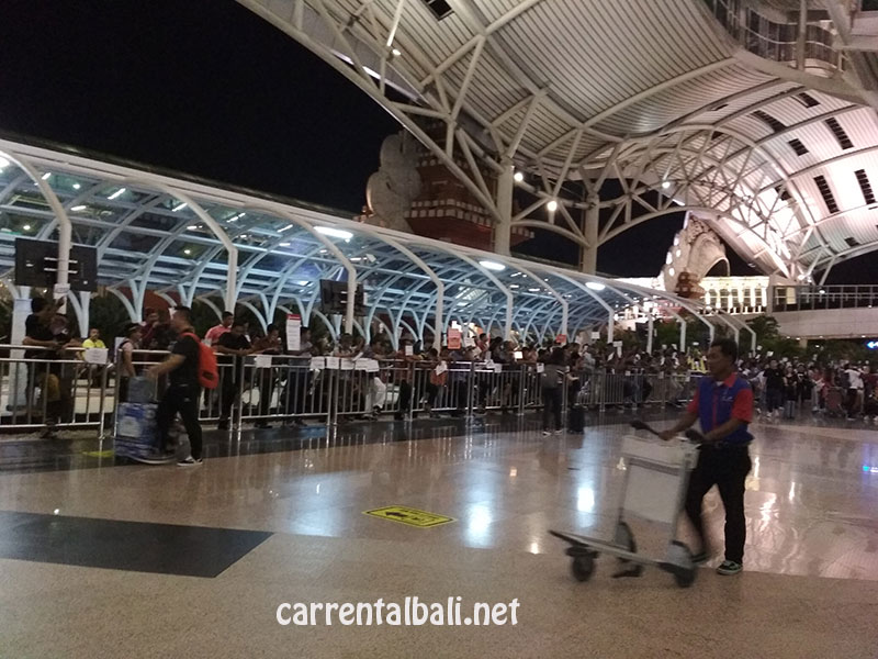 denpasar airport arrival hall bali